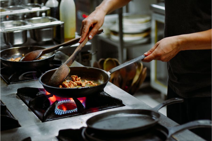 Cooking using Commercial Kitchen Equipment