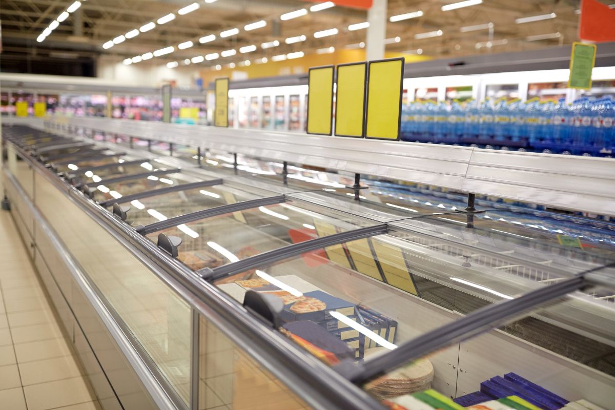 commercial freezers for supermarkets